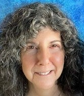 Lecturer Rachelle (Riki) Saltzman